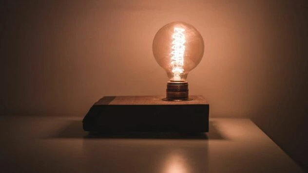 Відключення світла в Україні 31 серпня: чи діятимуть обмеження в останній день літа